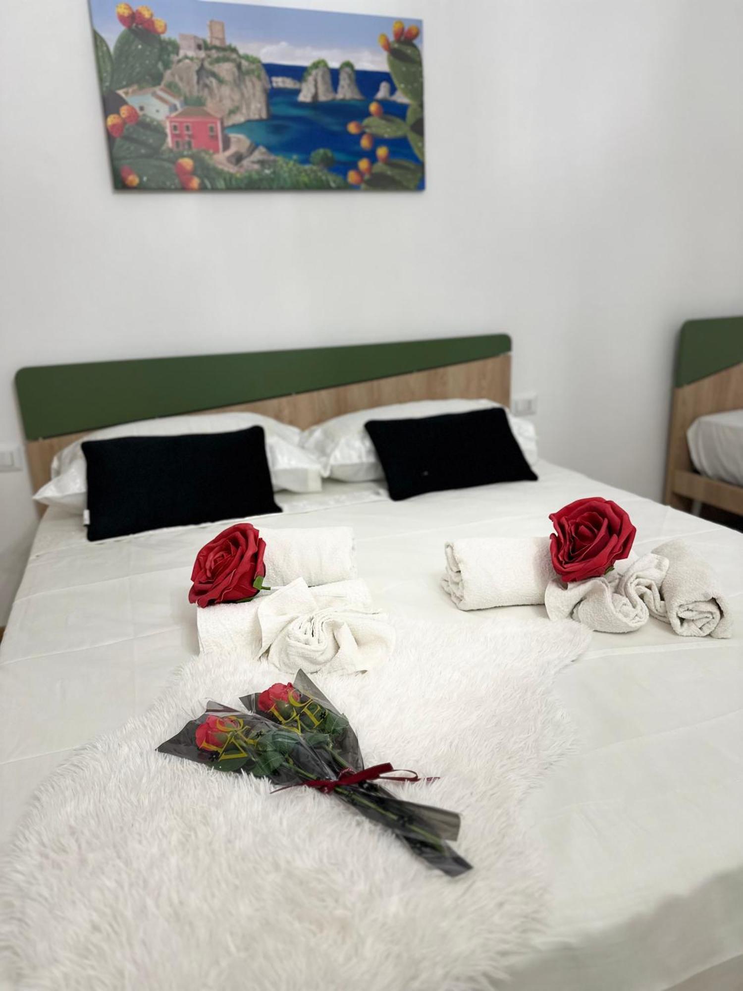 Centro-Archimede Rooms Castelvetrano Esterno foto