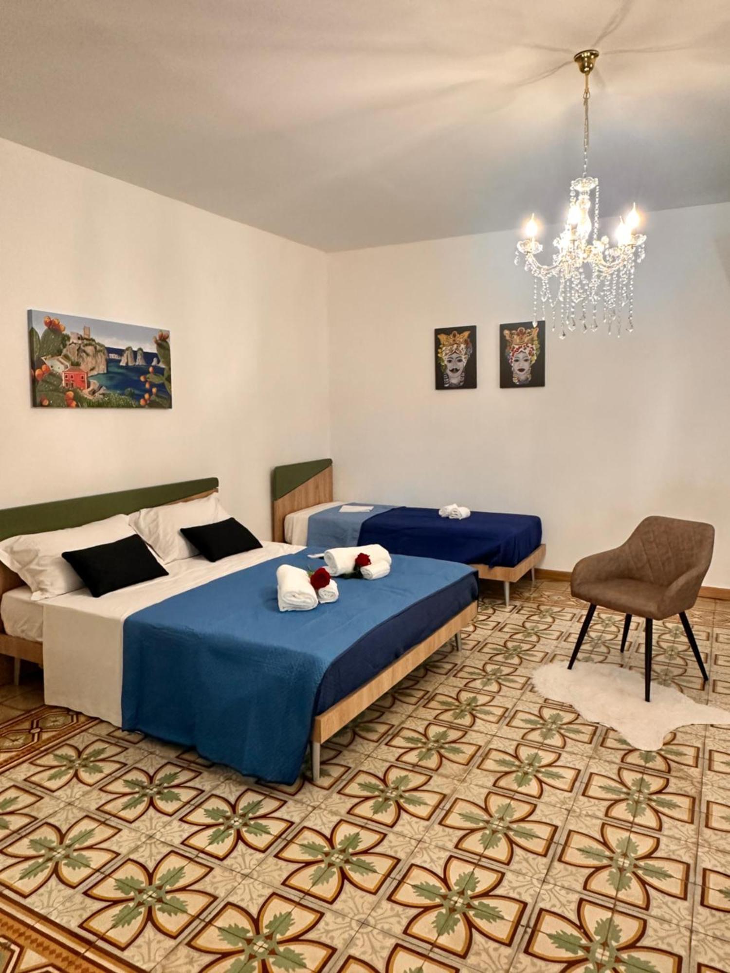 Centro-Archimede Rooms Castelvetrano Esterno foto